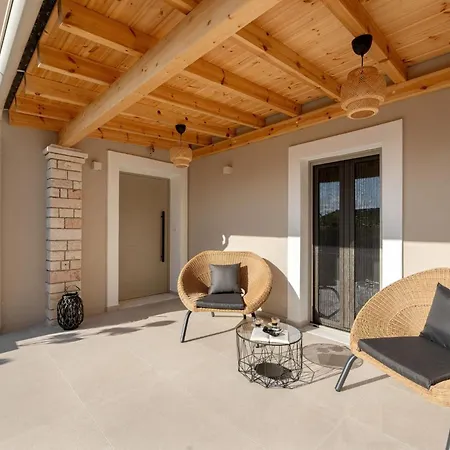 Sea And Sky Luxury Sea View Villa *